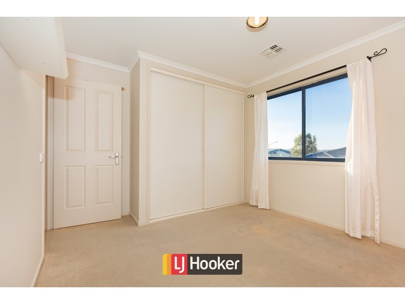 6 Pallin Street, Gungahlin ACT 2912