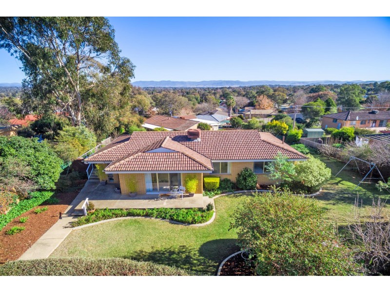 9 Sherwin Place, Melba ACT 2615