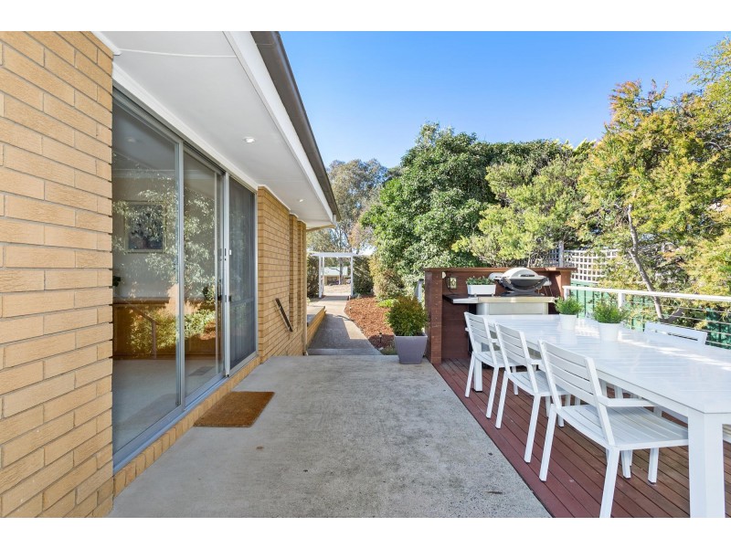 9 Sherwin Place, Melba ACT 2615