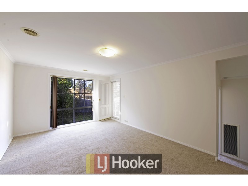 4/11 Len Waters Street, Ngunnawal ACT 2913