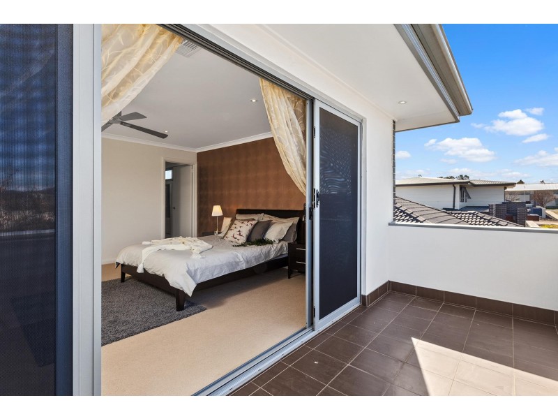 5 Poyitt Street, Franklin ACT 2913