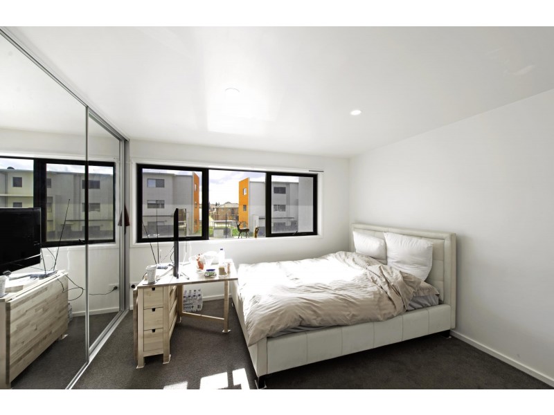 60/234 Flemington Road, Harrison ACT 2914