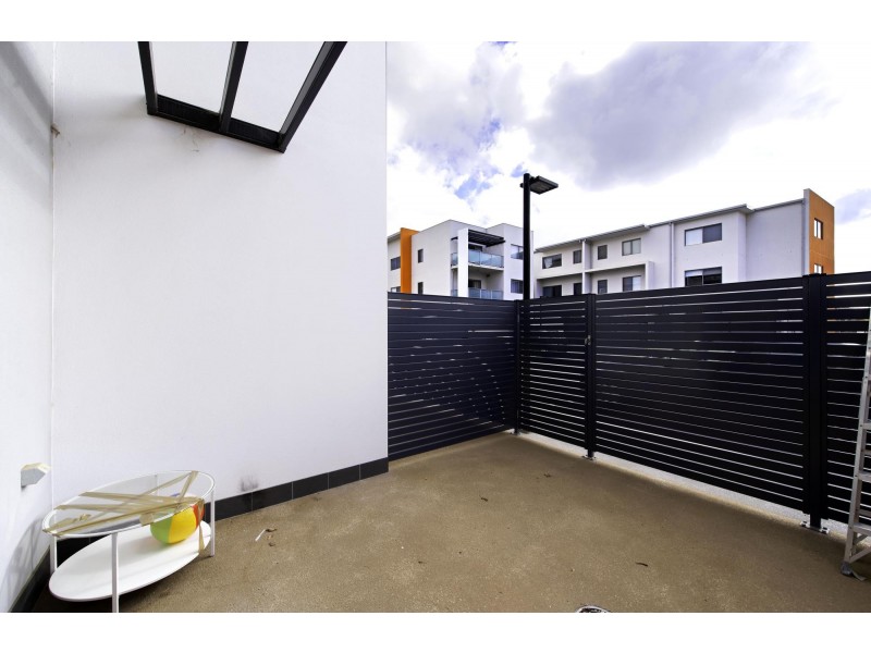 60/234 Flemington Road, Harrison ACT 2914