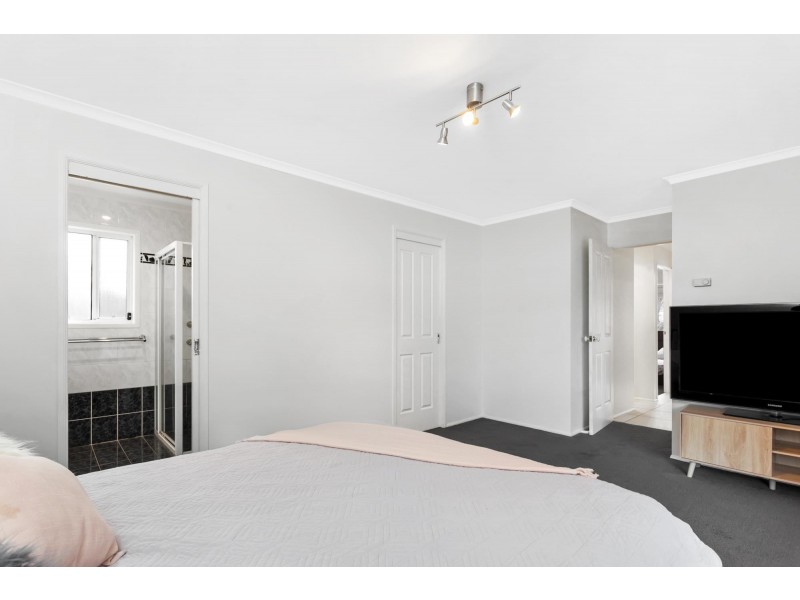 1 Tipiloura Street, Ngunnawal ACT 2913