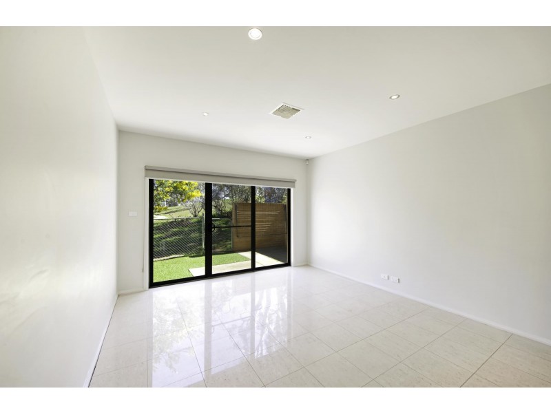 10/16 Ray Ellis Crescent, Forde ACT 2914