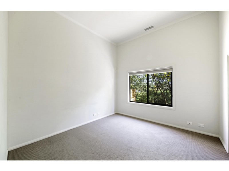 10/16 Ray Ellis Crescent, Forde ACT 2914