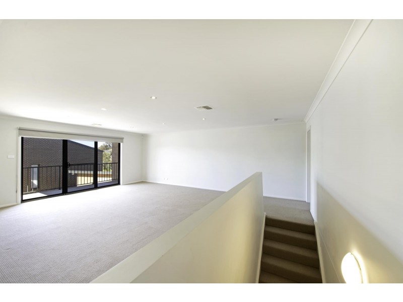 10/16 Ray Ellis Crescent, Forde ACT 2914