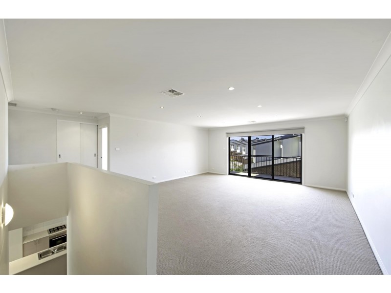 10/16 Ray Ellis Crescent, Forde ACT 2914