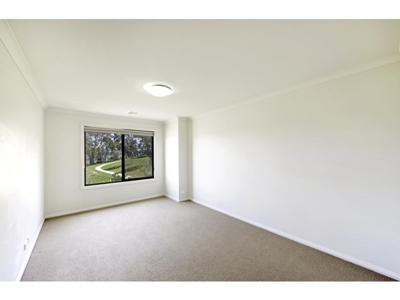 10/16 Ray Ellis Crescent, Forde ACT 2914