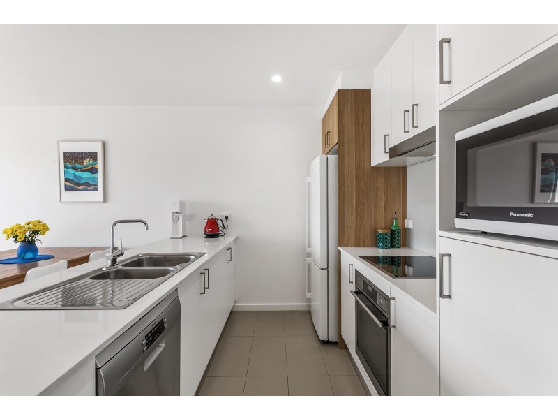 20/50 Hillcrest Crescent, Crace ACT 2911