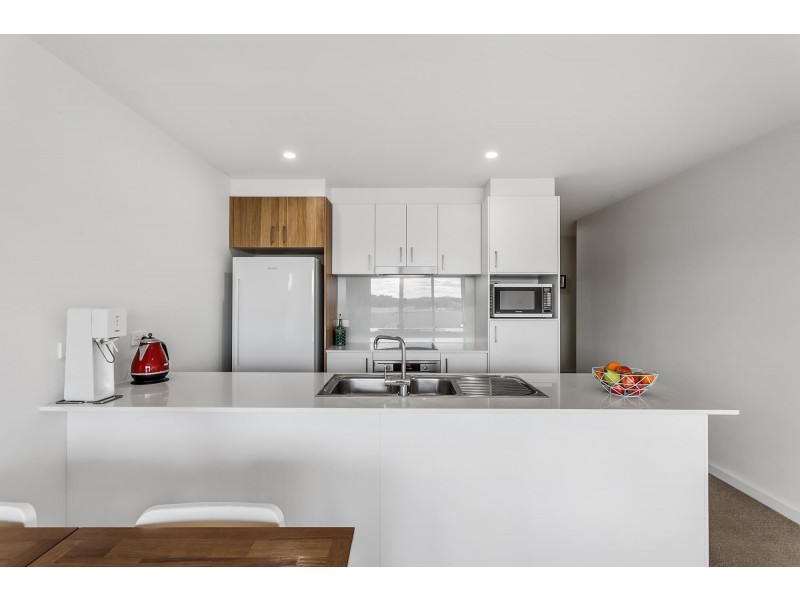 20/50 Hillcrest Crescent, Crace ACT 2911