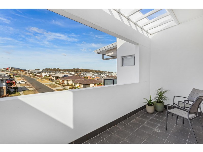 20/50 Hillcrest Crescent, Crace ACT 2911