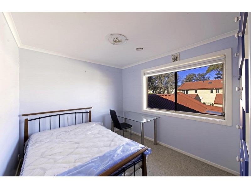 8/25 Aspinall Street, Watson ACT 2602