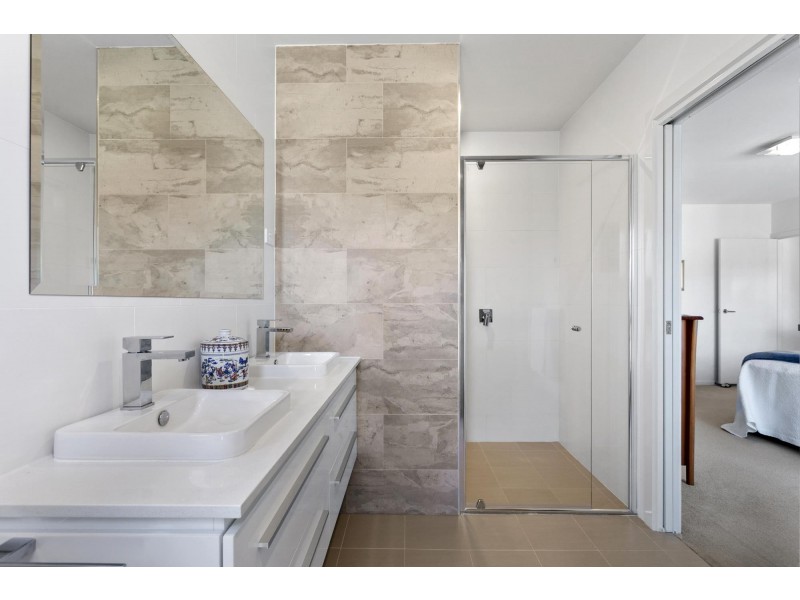 124 Langtree Crescent, Crace ACT 2911