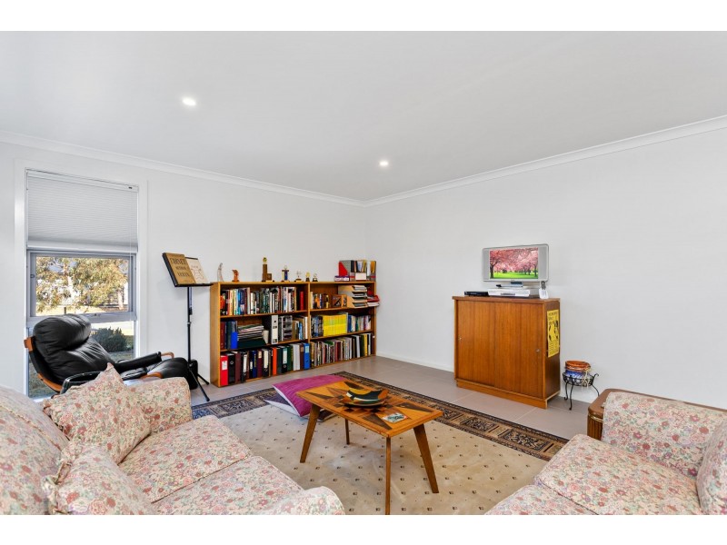 124 Langtree Crescent, Crace ACT 2911