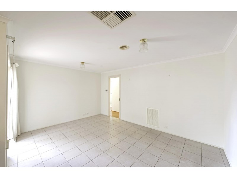15 Heatherdale Street, Amaroo ACT 2914