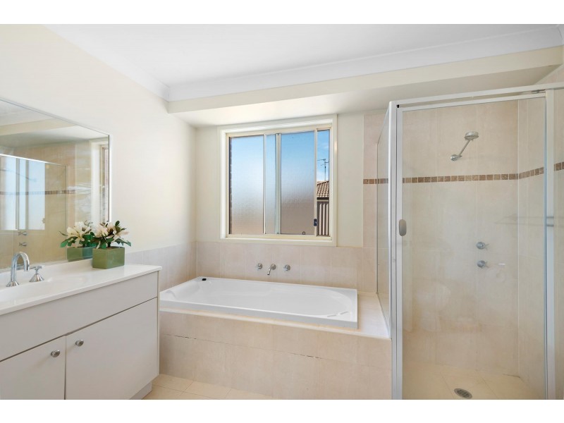 1 Clifton Place, Yass NSW 2582