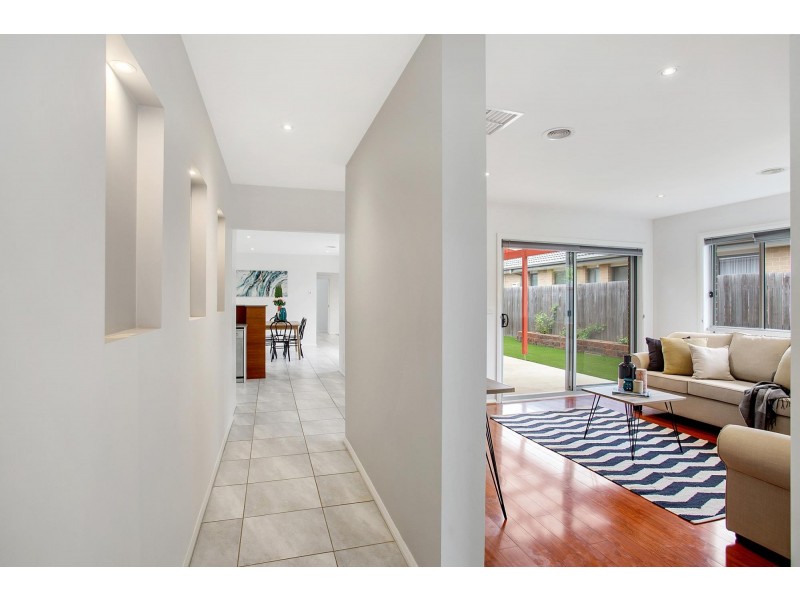 5 Outhwaite Street, Franklin ACT 2913
