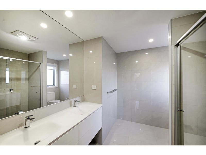 24 Cooley Crescent, Casey ACT 2913