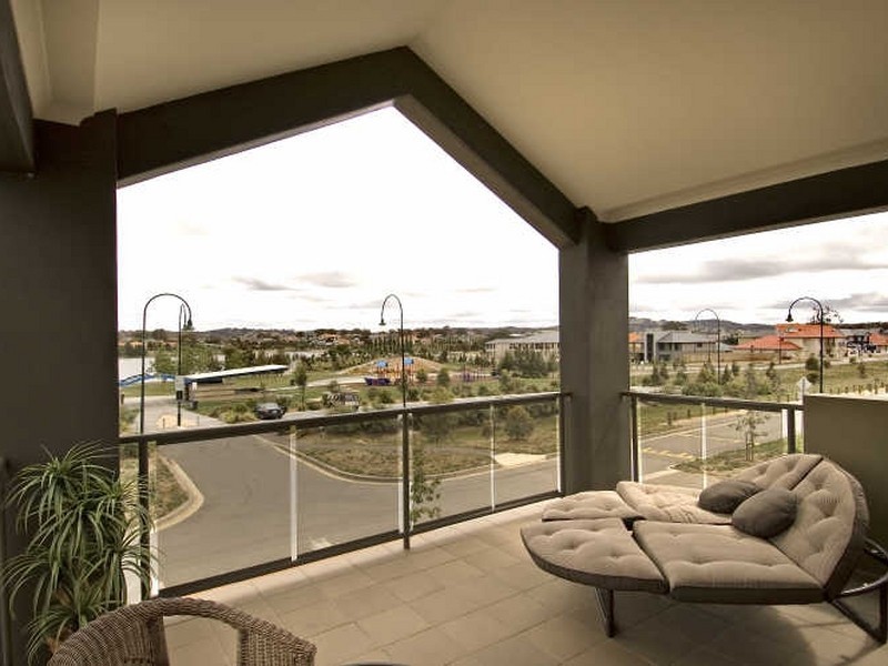 Yerrabi Pond, Gungahlin ACT 2912