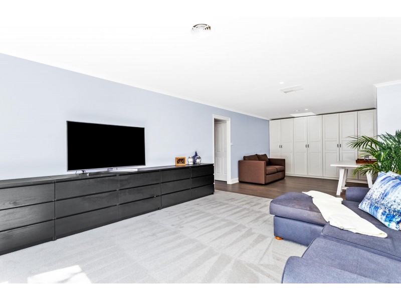 63 Lexcen Avenue, Nicholls ACT 2913