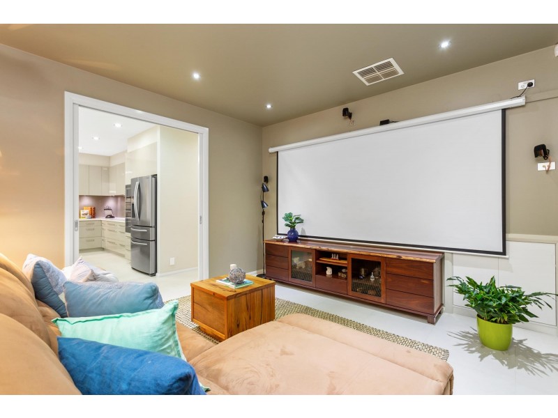 11 Doris Turner Street, Forde ACT 2914