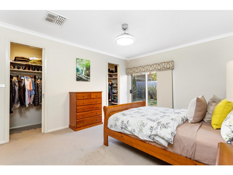 11 Doris Turner Street, Forde ACT 2914