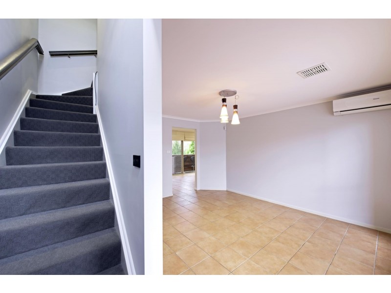 4 Saxby Close, Amaroo ACT 2914