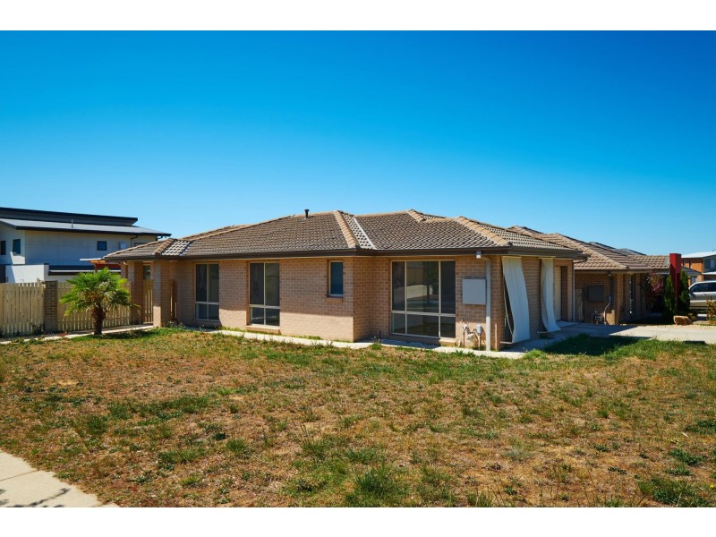 23 Ted Richards Street, Casey ACT 2913