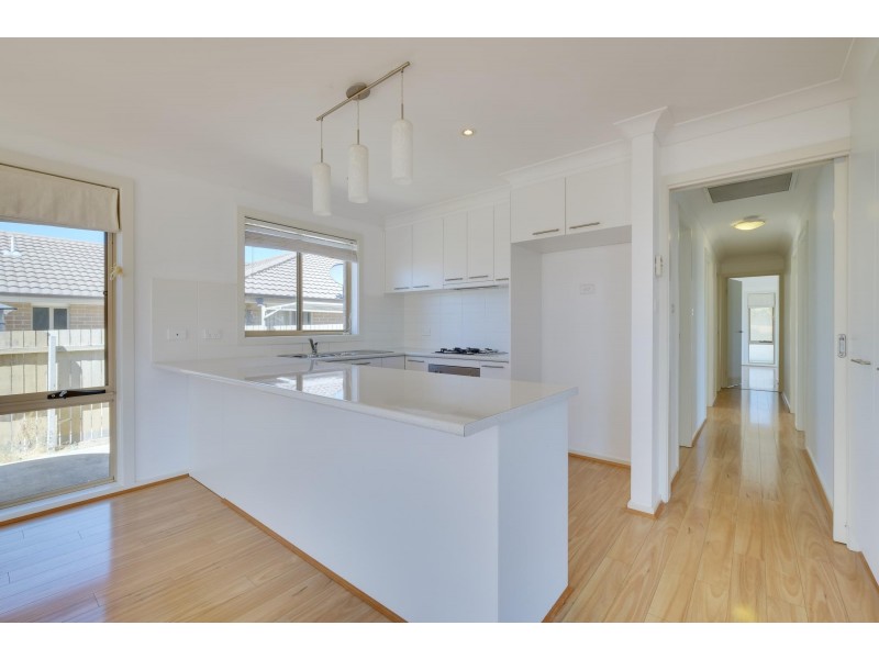 23 Ted Richards Street, Casey ACT 2913