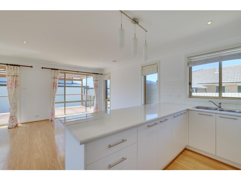 23 Ted Richards Street, Casey ACT 2913
