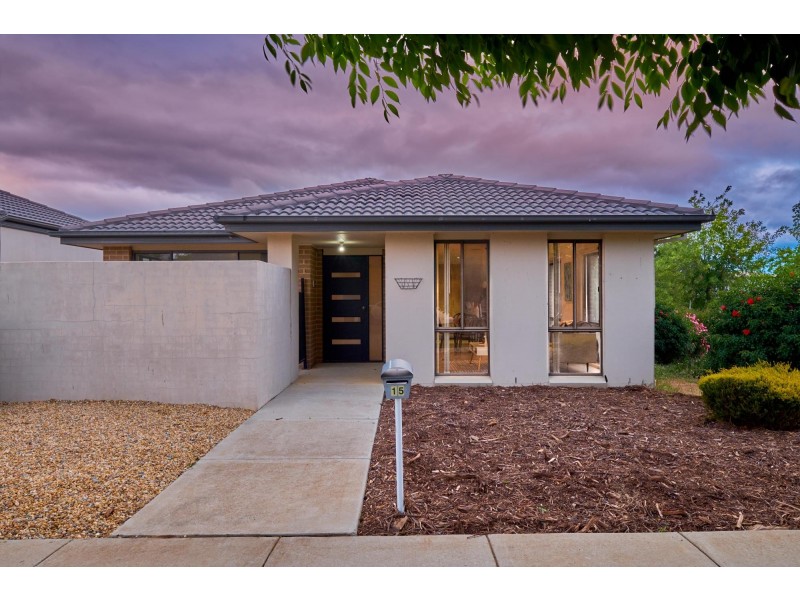 14 Poyitt Street, Franklin ACT 2913