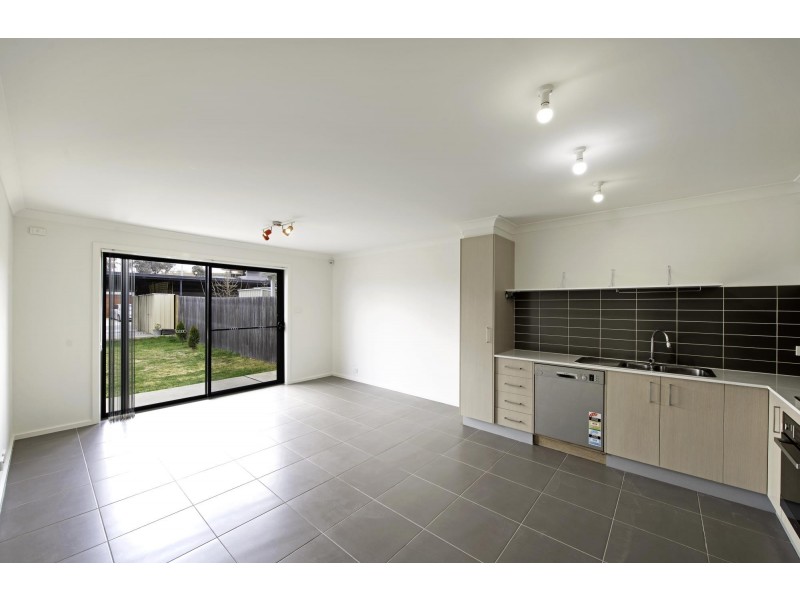 6 Wangalo Lane, Harrison ACT 2914