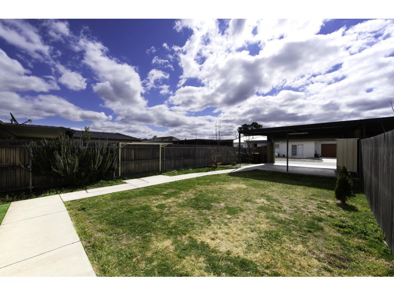 6 Wangalo Lane, Harrison ACT 2914