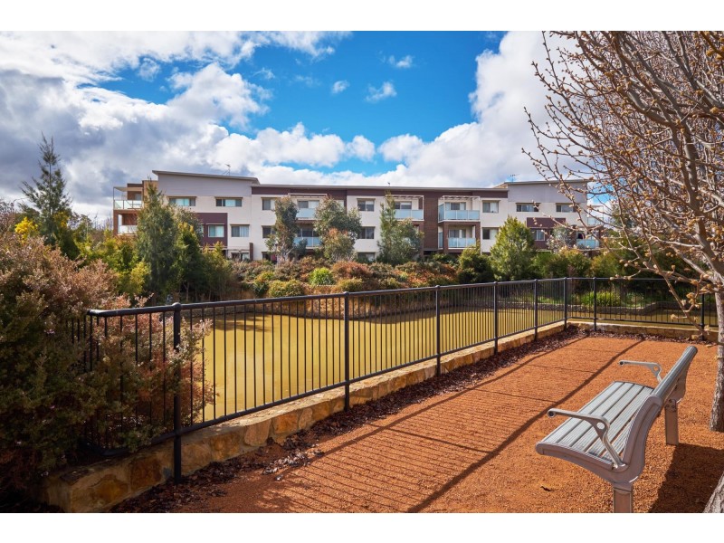 14/138 Flemington Road, Harrison ACT 2914
