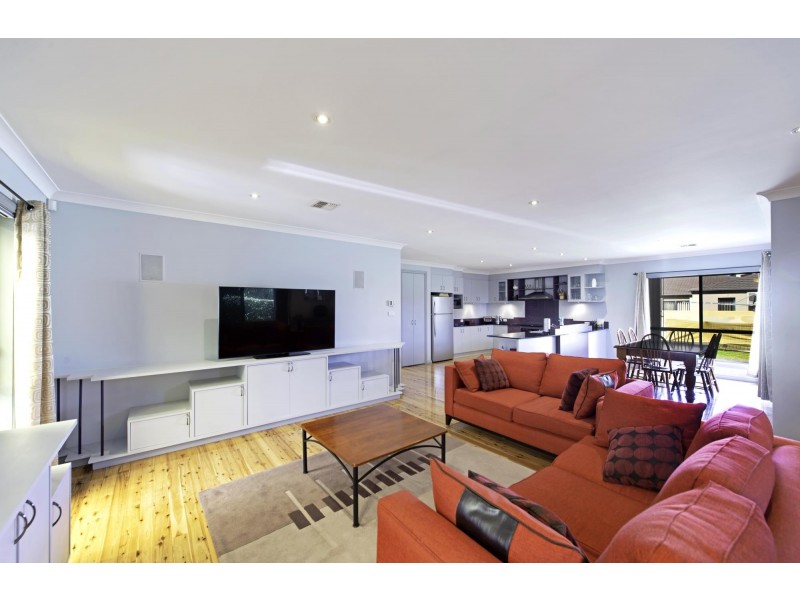 39 Benaroon Circuit, Amaroo ACT 2914