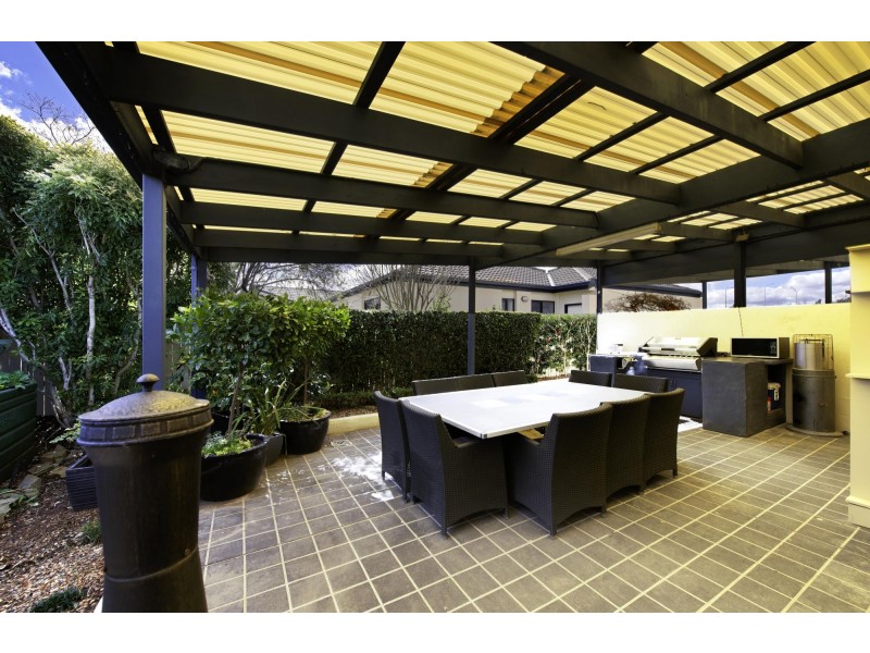 39 Benaroon Circuit, Amaroo ACT 2914