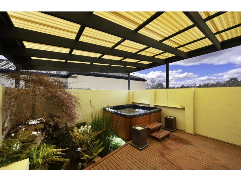 39 Benaroon Circuit, Amaroo ACT 2914
