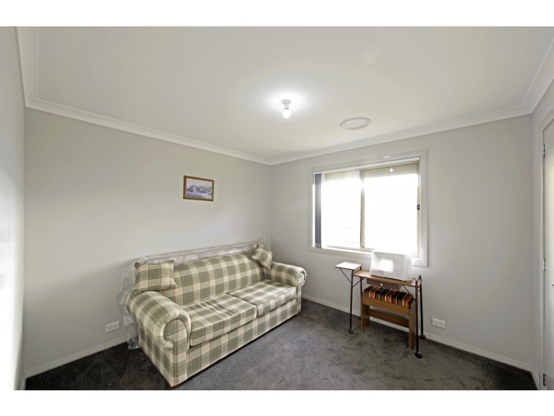 44 Morton Avenue, Yass NSW 2582