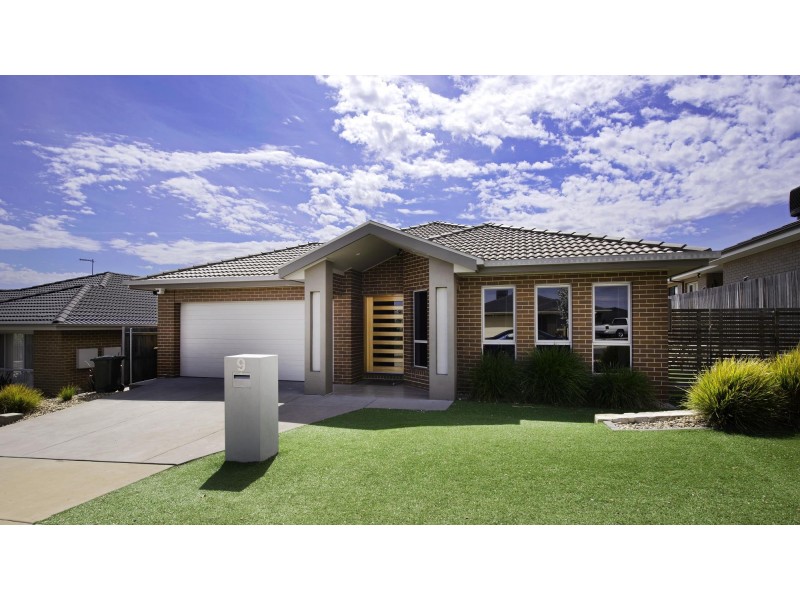 9 Peter Coppin Street, Bonner ACT 2914