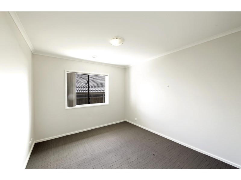 9 Peter Coppin Street, Bonner ACT 2914
