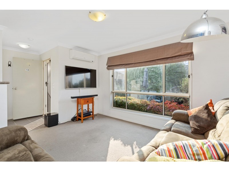 10/85 Macfarlane Burnet Avenue, Macgregor ACT 2615