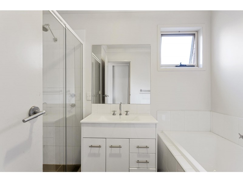 10/85 Macfarlane Burnet Avenue, Macgregor ACT 2615