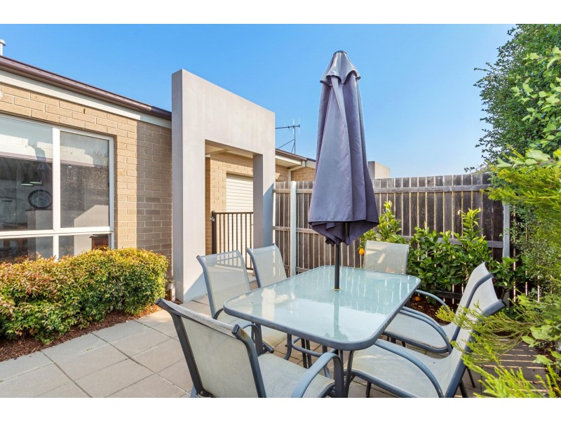 10/85 Macfarlane Burnet Avenue, Macgregor ACT 2615