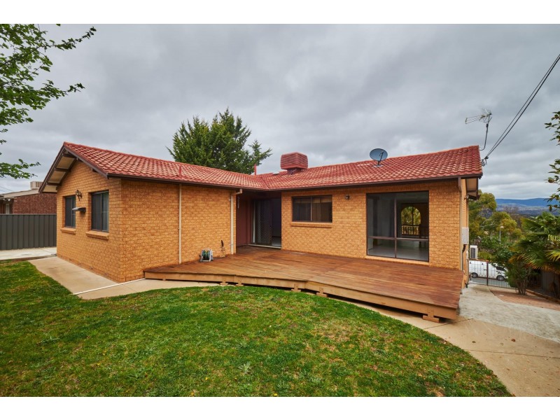 28 Coningham Street, Gowrie ACT 2904