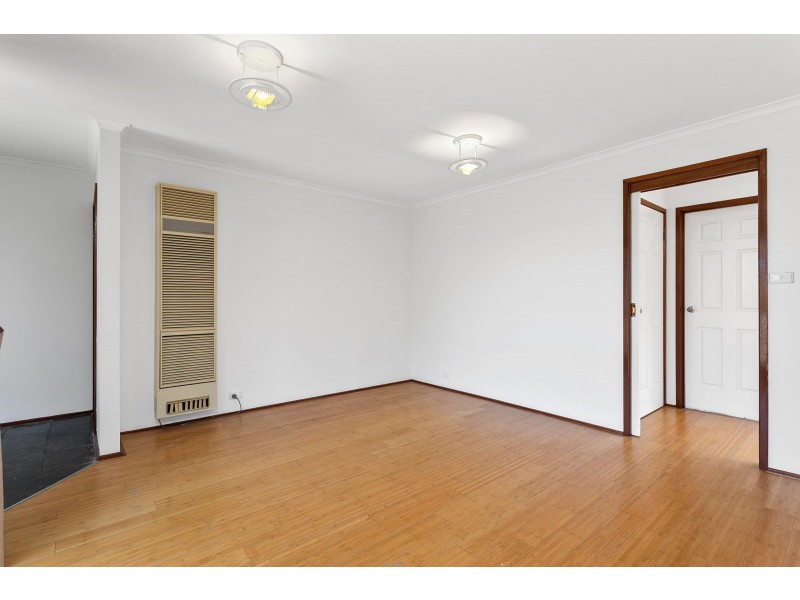 4 Bimbiang Crescent, Ngunnawal ACT 2913