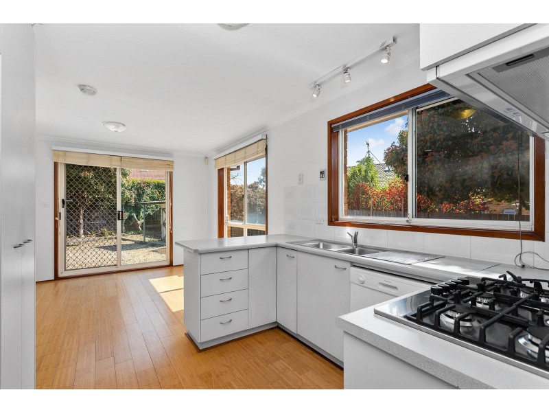 4 Bimbiang Crescent, Ngunnawal ACT 2913