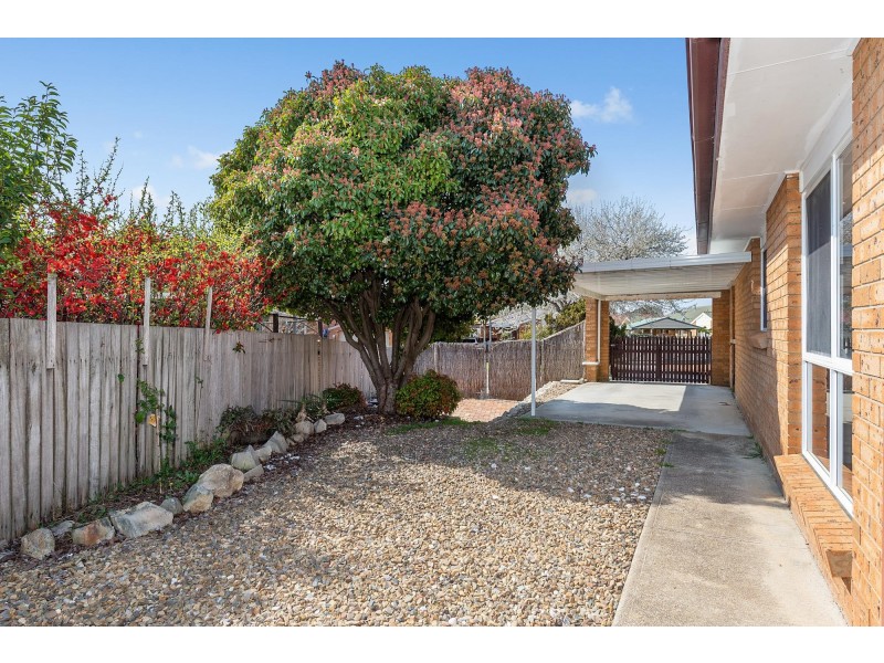 4 Bimbiang Crescent, Ngunnawal ACT 2913