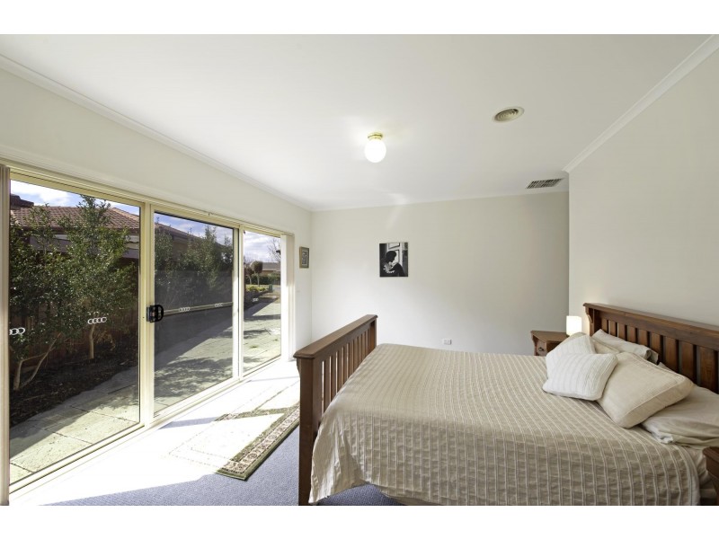 77 Burdekin Avenue, Amaroo ACT 2914