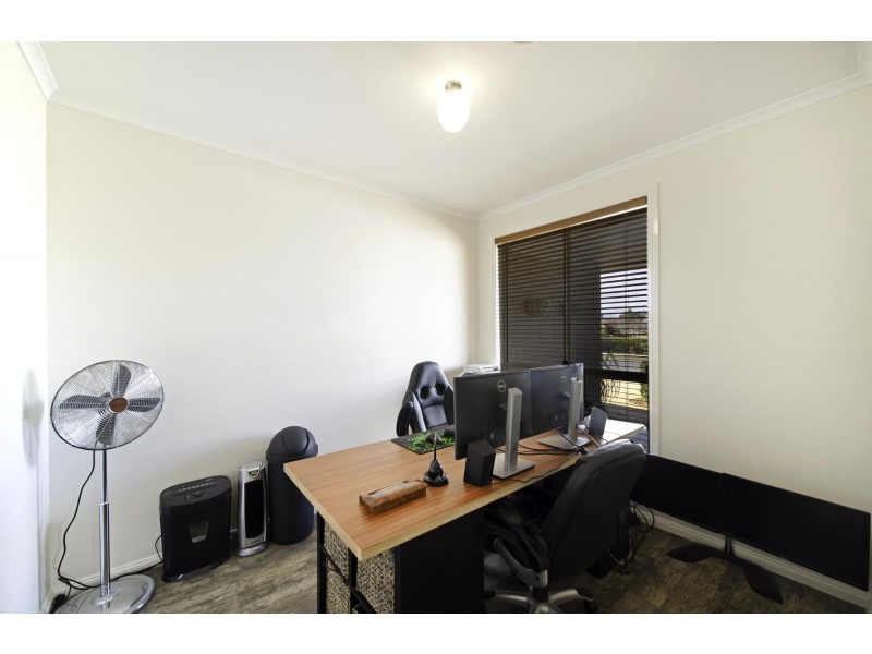 77 Burdekin Avenue, Amaroo ACT 2914